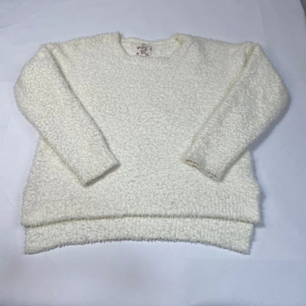 Hippie Rose Fuzzy‎ Cozy Cream Pullover Sweater Long Sleeve Size Large
